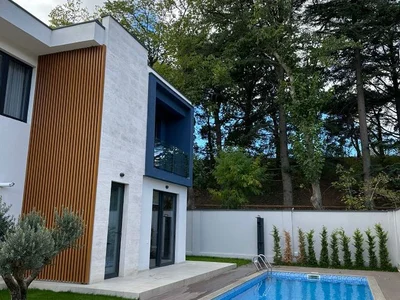 8 room Private House For Rent. Digomi