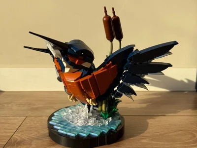 LEGO Icons Kingfisher Bird 10331