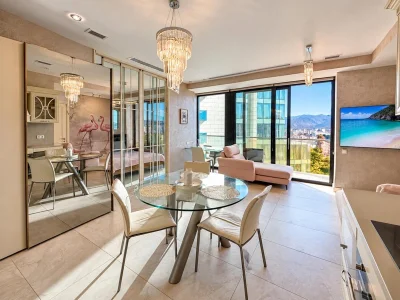 Bellevue Residence : 2-комнатная, 56.0 м²