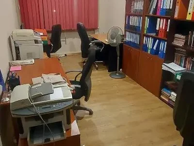 Офис в аренду в Сабуртало