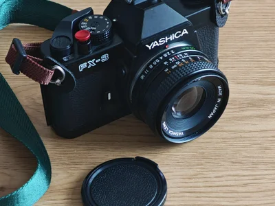 Плёночный фотоаппарат Yashica FX-3 с объективом Yashica ML 50 F2