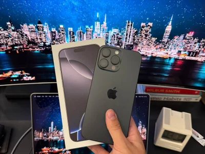 iPhone 16 Pro Max 256GB Sim + eSIM