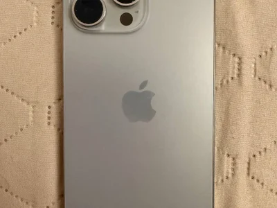 iPhone 15 Pro Max