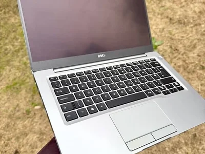 Dell Latitude 7300