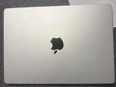 MacBook Pro M2 Pro