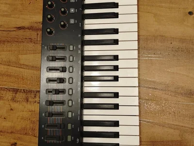 MIDI-клавиатура M-Audio Oxygen 49 Mk IV