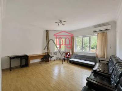 3-комнатная квартира в Ваке, 100 м²