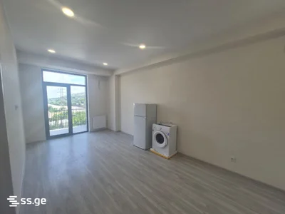 2 room Flat For Sale. Isani