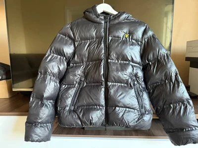 Зимняя куртка Lyle & Scott