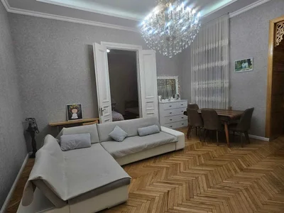 6 room Flat For Sale. Chugureti