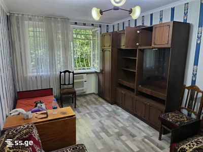 1 room Flat For Rent. Mesame masivi