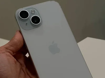 IPhone 15 128 GB белый