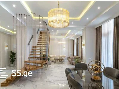 5 room Flat For Rent. Vake