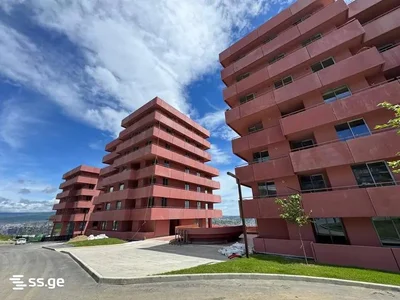 4-комнатная квартира в Тбилиси