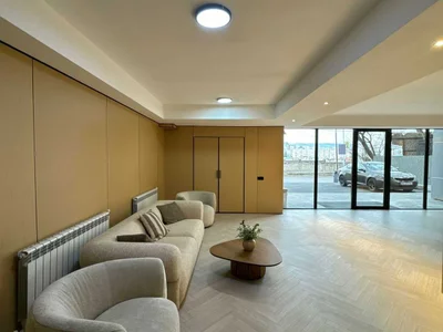 2 room Flat For Sale. Ortachala
