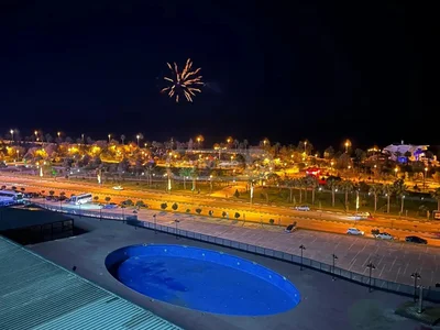 1+1 на Orbi Beach Tower Lech and Maria Kaczynski street 1 აეროპორტის უბანი