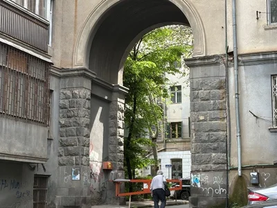 5-комнатная квартира Продаётся. Ваке