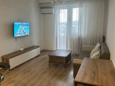 Арчи Исани: 2-комнатная, 55,0 м²