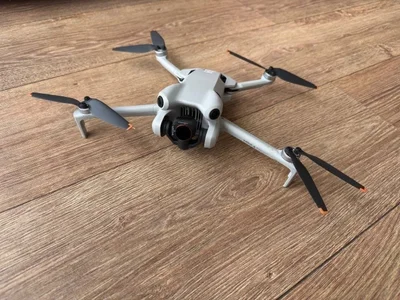 DJI Mini 4 Pro Fly More Combo Plus + RC 2