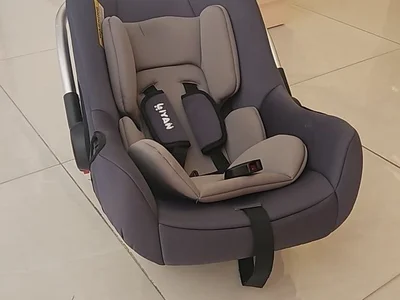 автокресло 0+, до 13 кг. Состояние отличное.