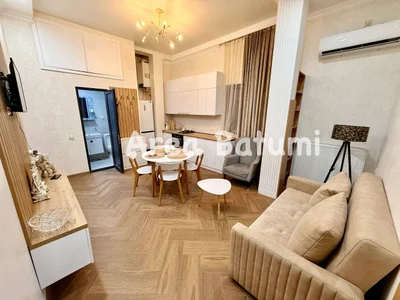 Бакы Стрит, 12/1: 3-комнатная, 65,0 м²
