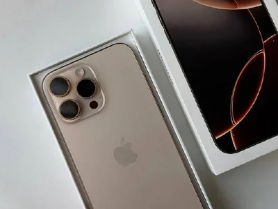 iPhone 16 Pro Max 512 ГБ eSIM