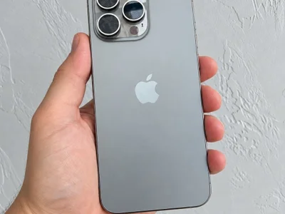 iPhone 15 Pro Max 256GB Natural Titanium