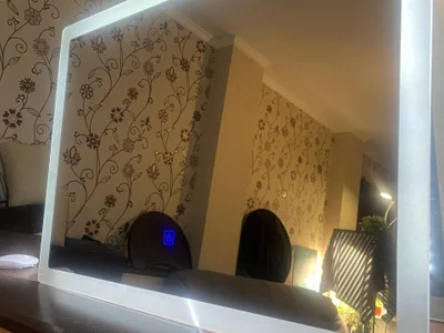 Зеркало с подсветкой 50x70