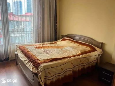 1+1 на ул. Лория, 65 кв.м, $450