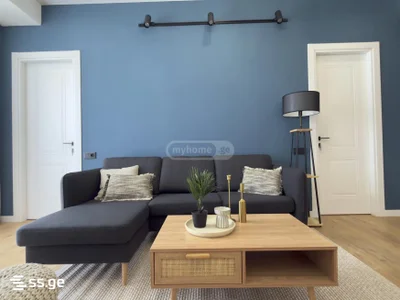 4 room Flat For Rent. Mukhiani