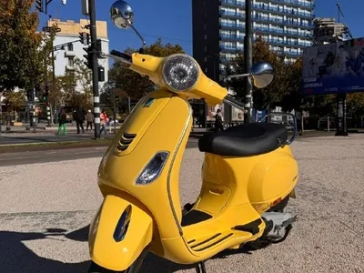Скутер Vespa VXL 150 2023