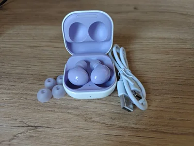 Беспроводные наушники Samsung Galaxy Buds 2