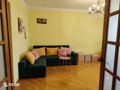 Коммерческое помещение на ვიქტორ კუპრაძის ქუჩა 404 Varketili