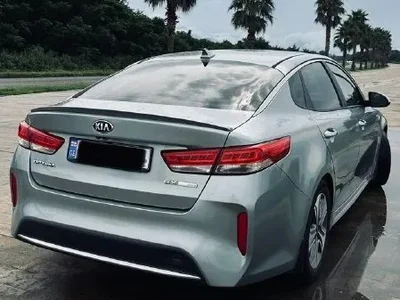 Kia Optima Hybrid EX