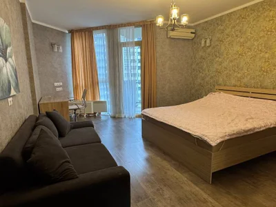 3-комнатная квартира, ул. Кабаладзе 4, $750