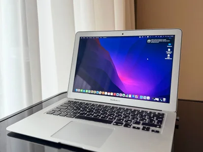 MacBook Air 13" (2017, i5, 8GB, SSD 128GB)