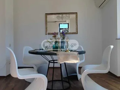 3 room Flat For Rent. Mtatsminda