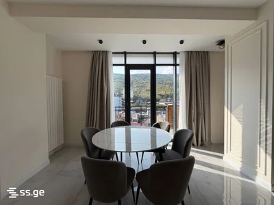 3 room Flat For Rent. Vake