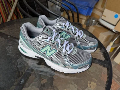 Кроссовки New Balance 740