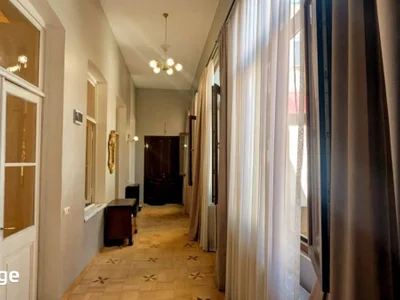 3 room Flat For Sale. Sololaki