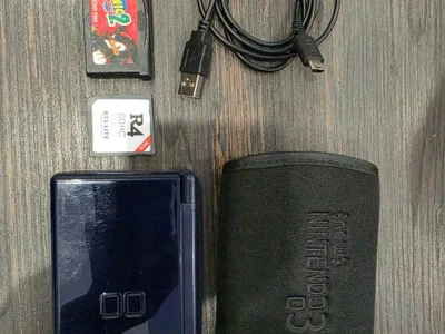 Nintendo DS Lite