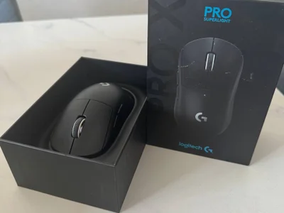 Беспроводная игровая мышь Logitech pro x superlight