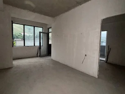 4 room Flat For Sale. Isani