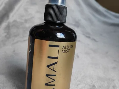 Парфюмированный мист для тела и волос Kamali Allure Mist
