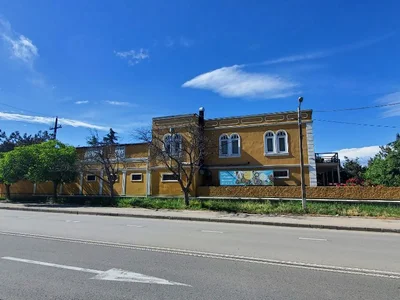 Коммерческий объект 1684 кв.м Ивертубани