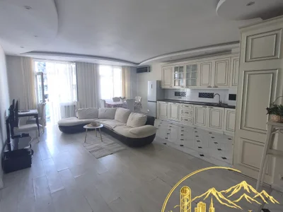 3+1 по улице Парнаваз Мепе, $1300