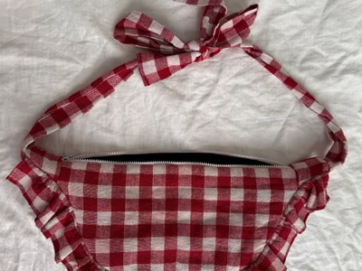 Сумка с регулируемой лямкой