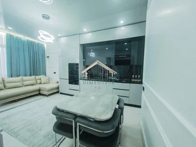 3-комнатная квартира у моря, 70 м², $1100