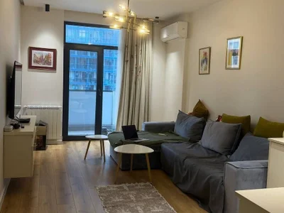 1+1 квартира на ул. Пиросмани 17, 52 м²