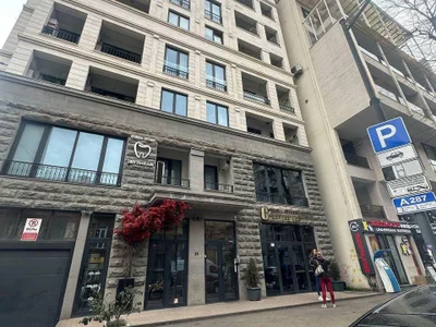 3-комнатная квартира в Тбилиси